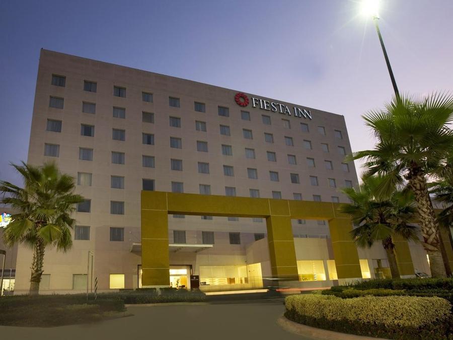 Fiesta Inn Тепік Екстер'єр фото