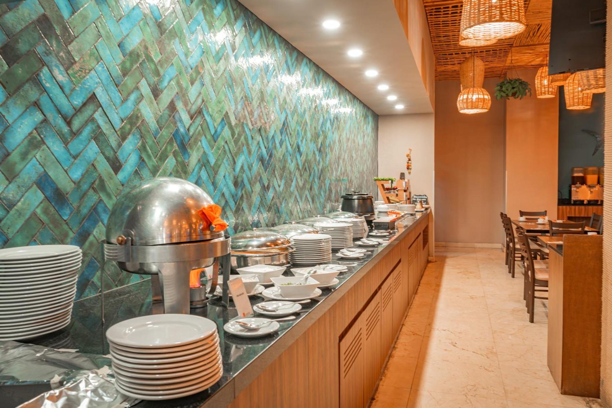 Fiesta Inn Тепік Екстер'єр фото