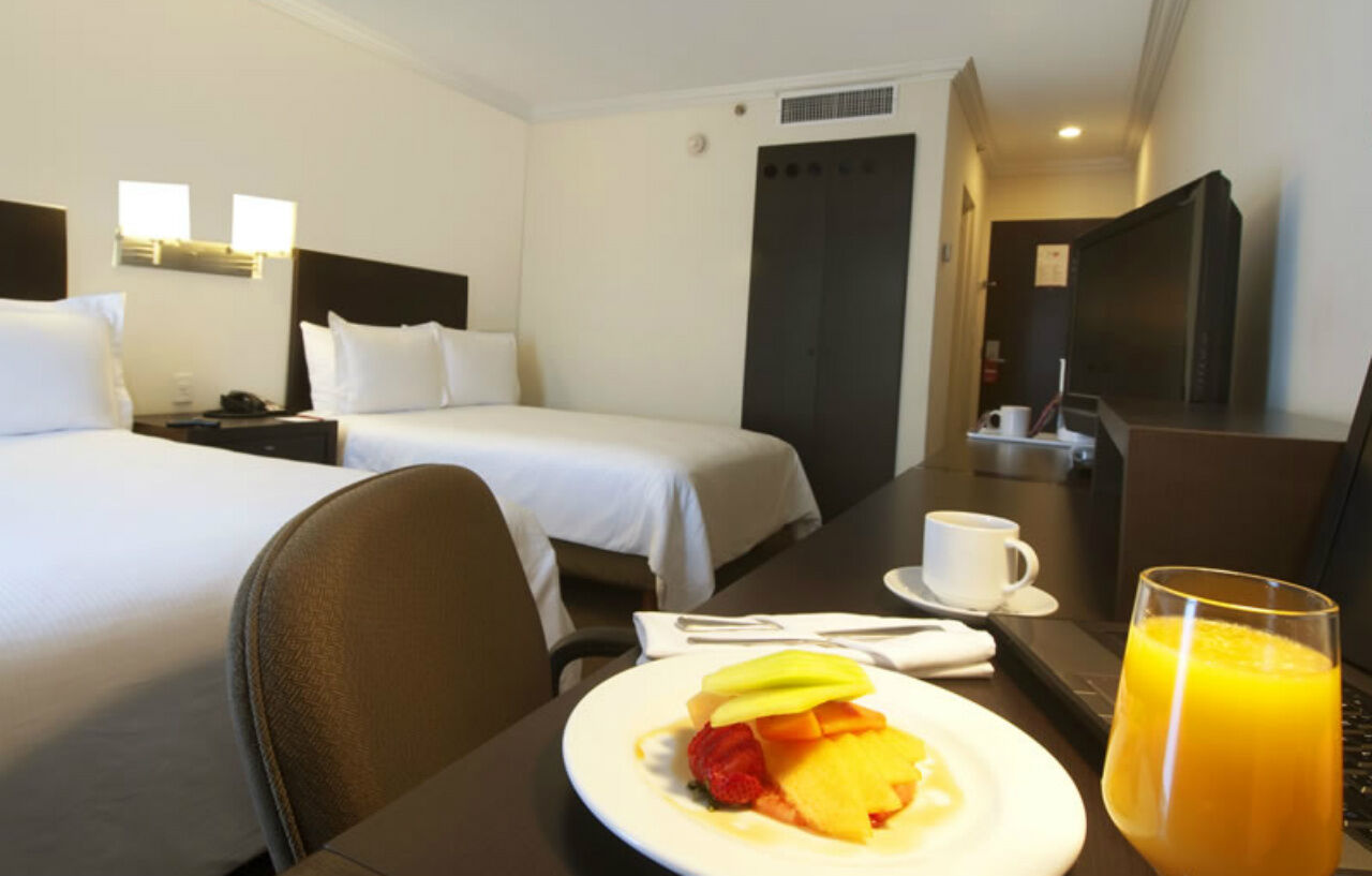 Fiesta Inn Тепік Екстер'єр фото